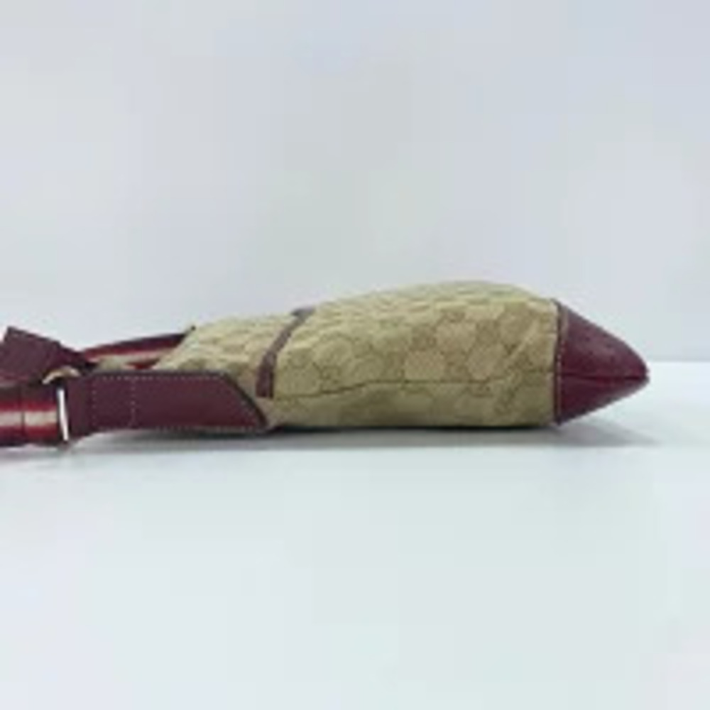 Gucci GG Canvas Shoulder Bag Red